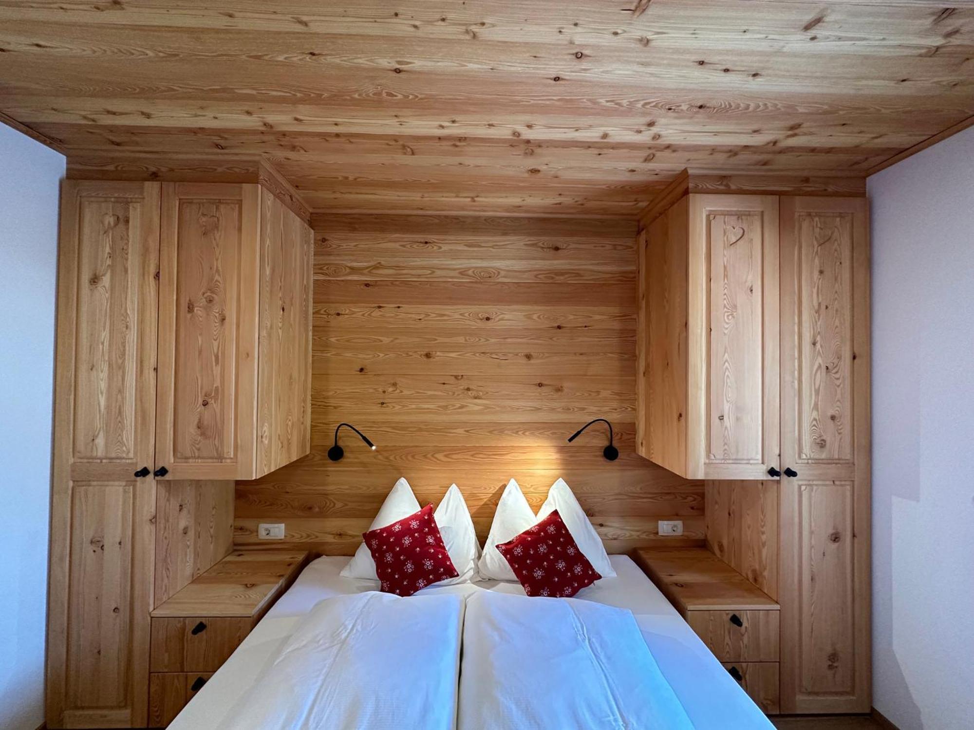 Hotel Surc Kranjska Gora Esterno foto