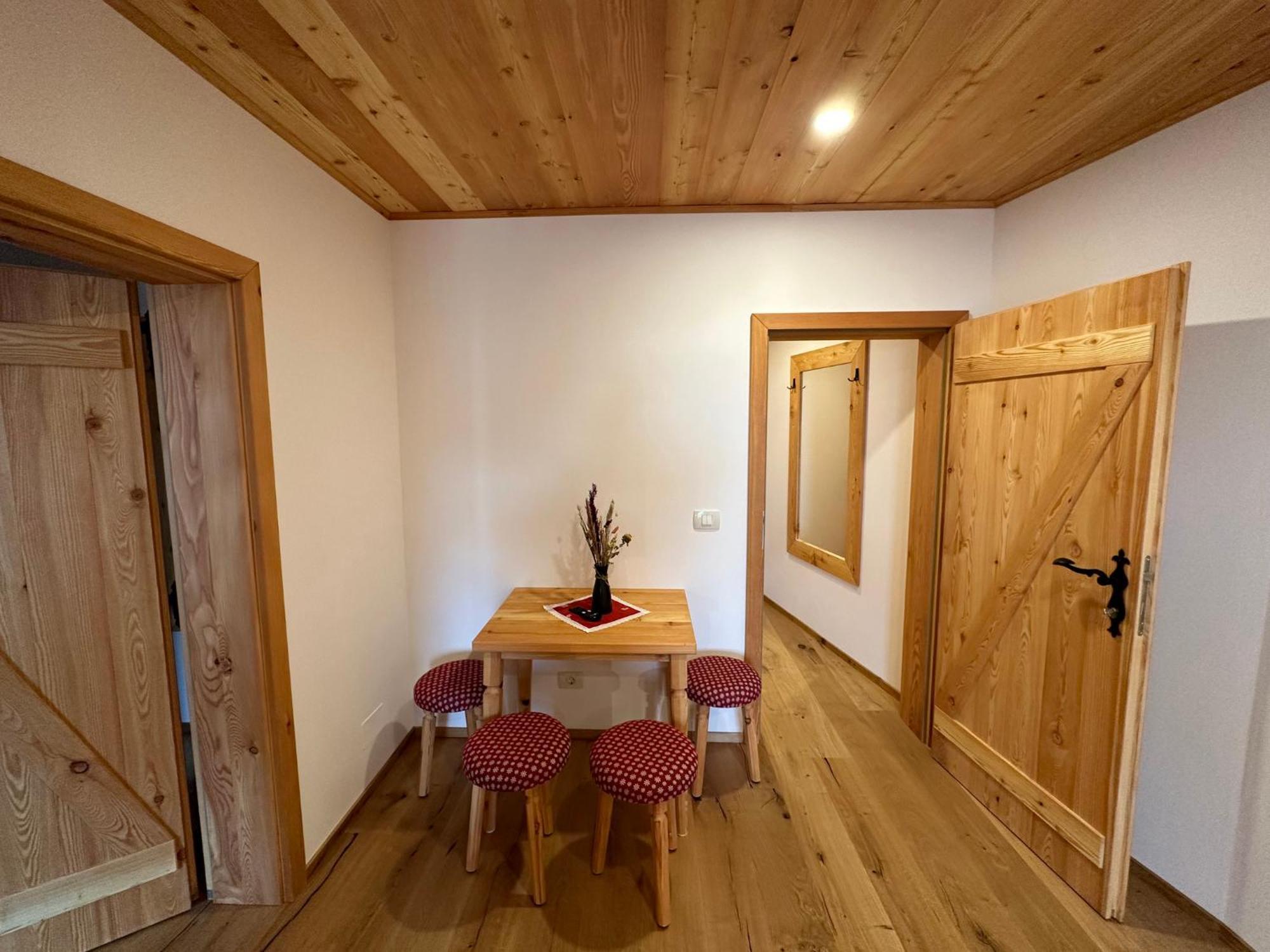 Hotel Surc Kranjska Gora Esterno foto
