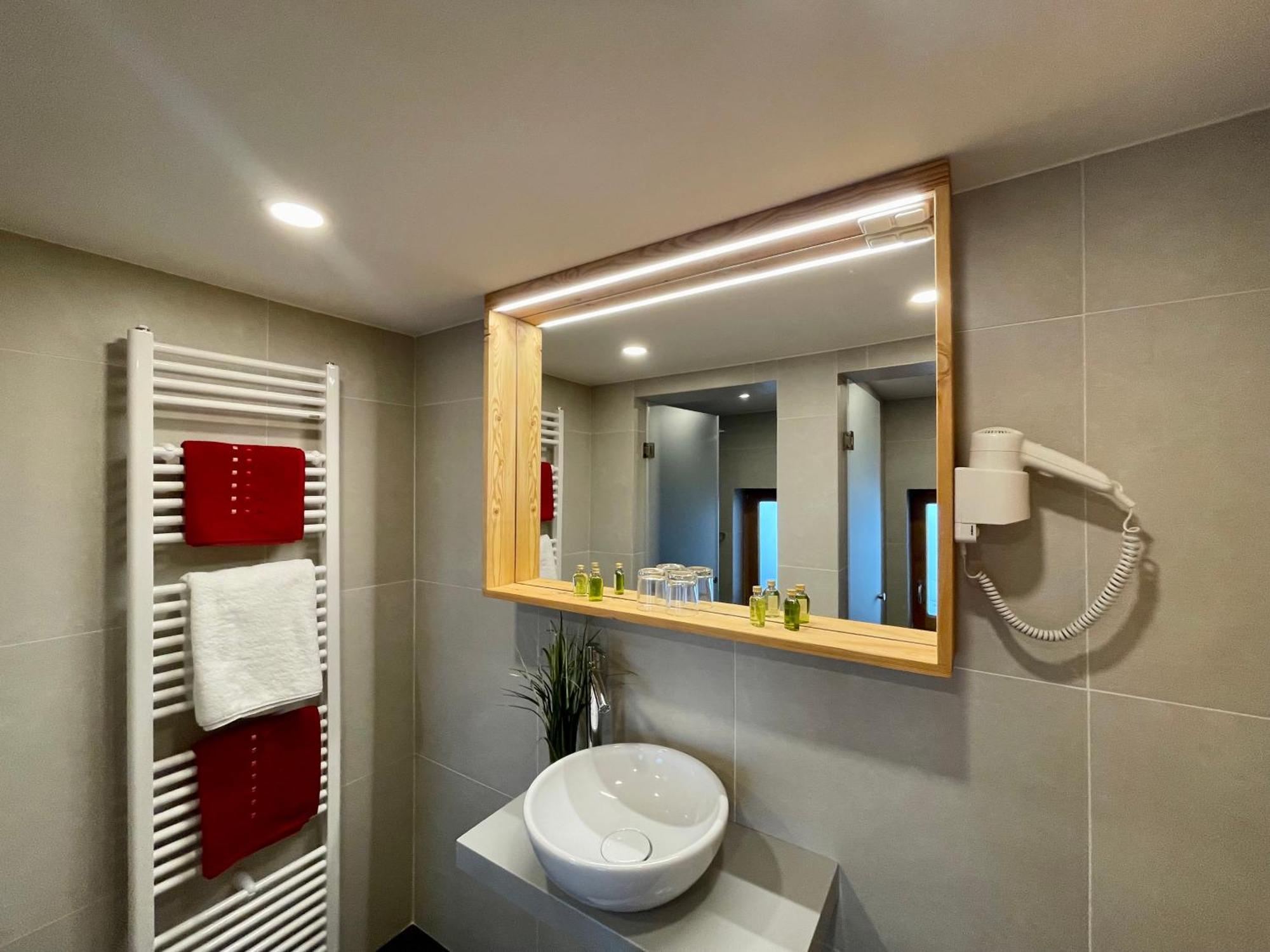 Hotel Surc Kranjska Gora Esterno foto